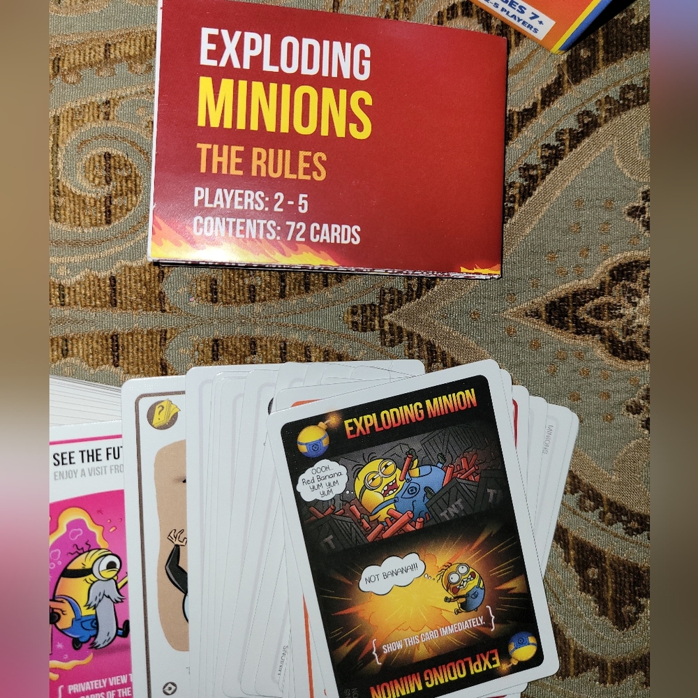 Exploding Menions Card Game Ages 7+ - Picture 5 of 6